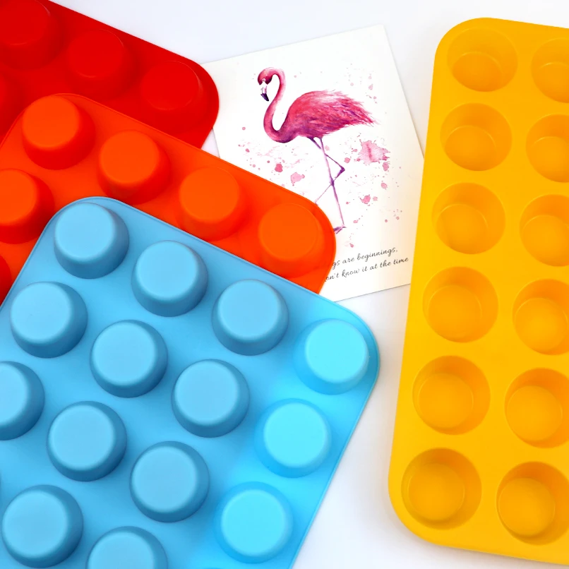 

243 factory free sample 24 hole round shape silicone cake mold, silicone candle molds, soap making molds, Blue/dard red/yellow