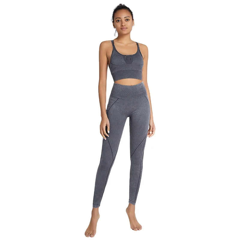 

European and American women's yoga suit high waist tight hip raise yoga pants new sports underwear seamless fitness suit