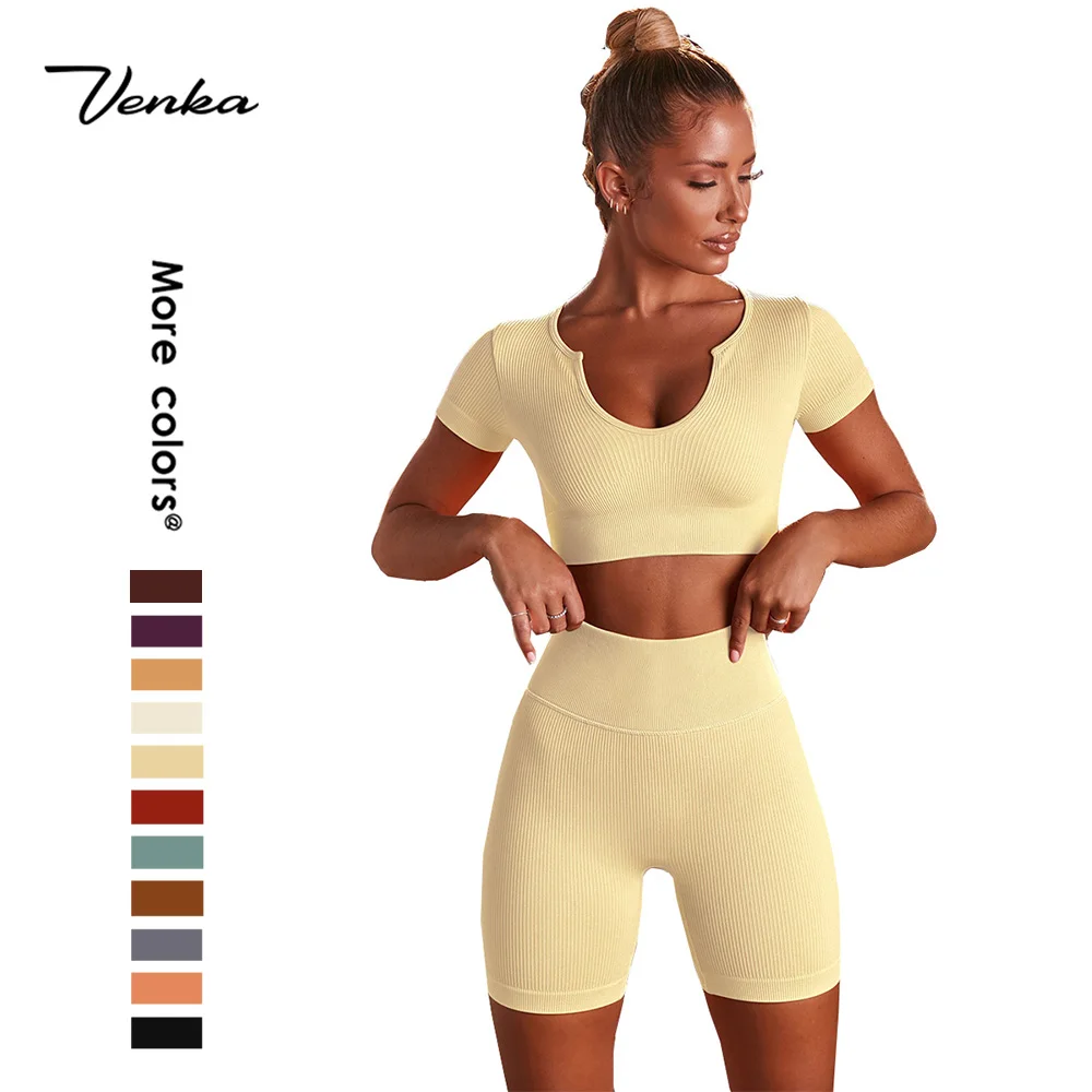 

2021 New Style Women Gym Workout Wear Custom Ribbed Seamless Two Piece Biker Shorts Set Crop Top And Shorts Set, Black,grey,coffee,yellow,blue,red,purple and so on