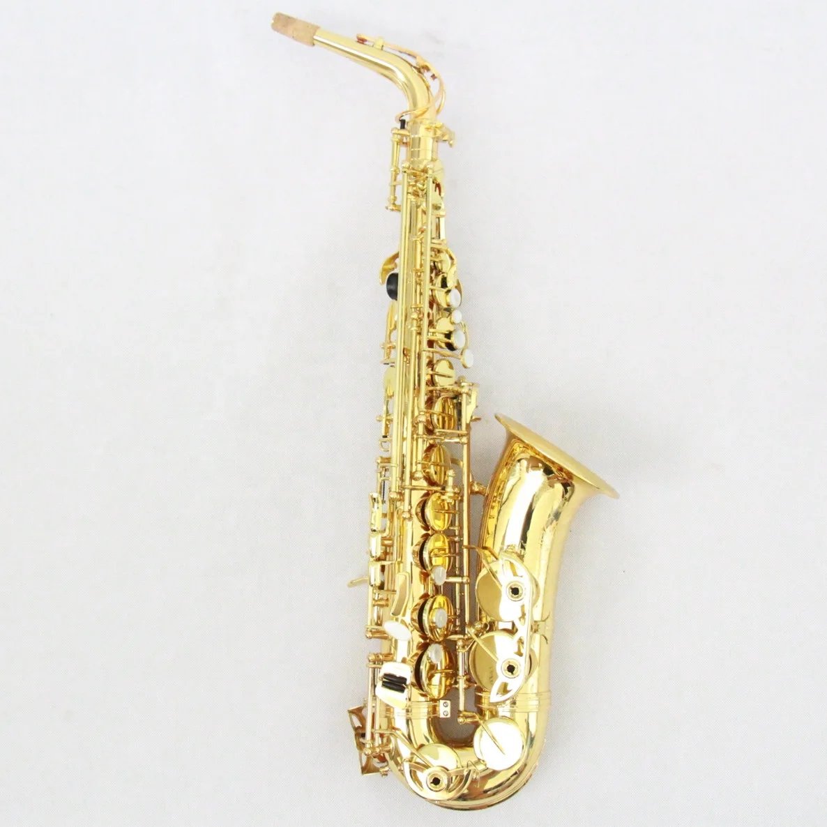 

Professional engraved E flat Brass Material Gold Lacquered Orchestra saxophone alto