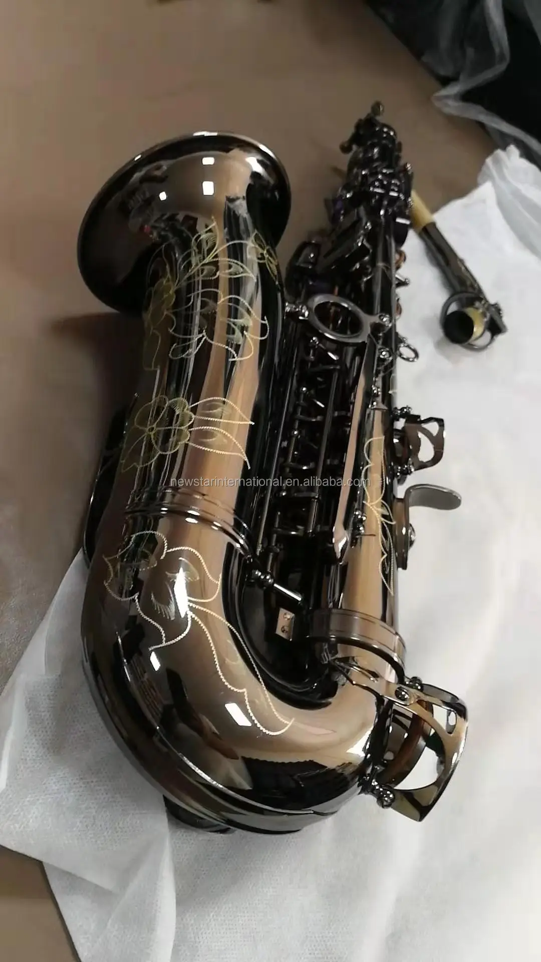 Professional High Quality Black Alto Saxophone Hsl-1001bn - Buy Black ...