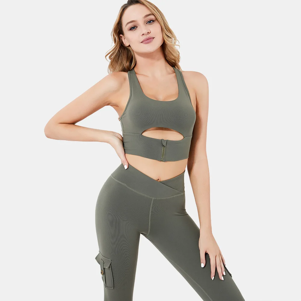 

2 Piece Yoga Set Women Gym Apparel Quick Dry Yoga Set Front zipper top multi-pocket legging, Customized colors