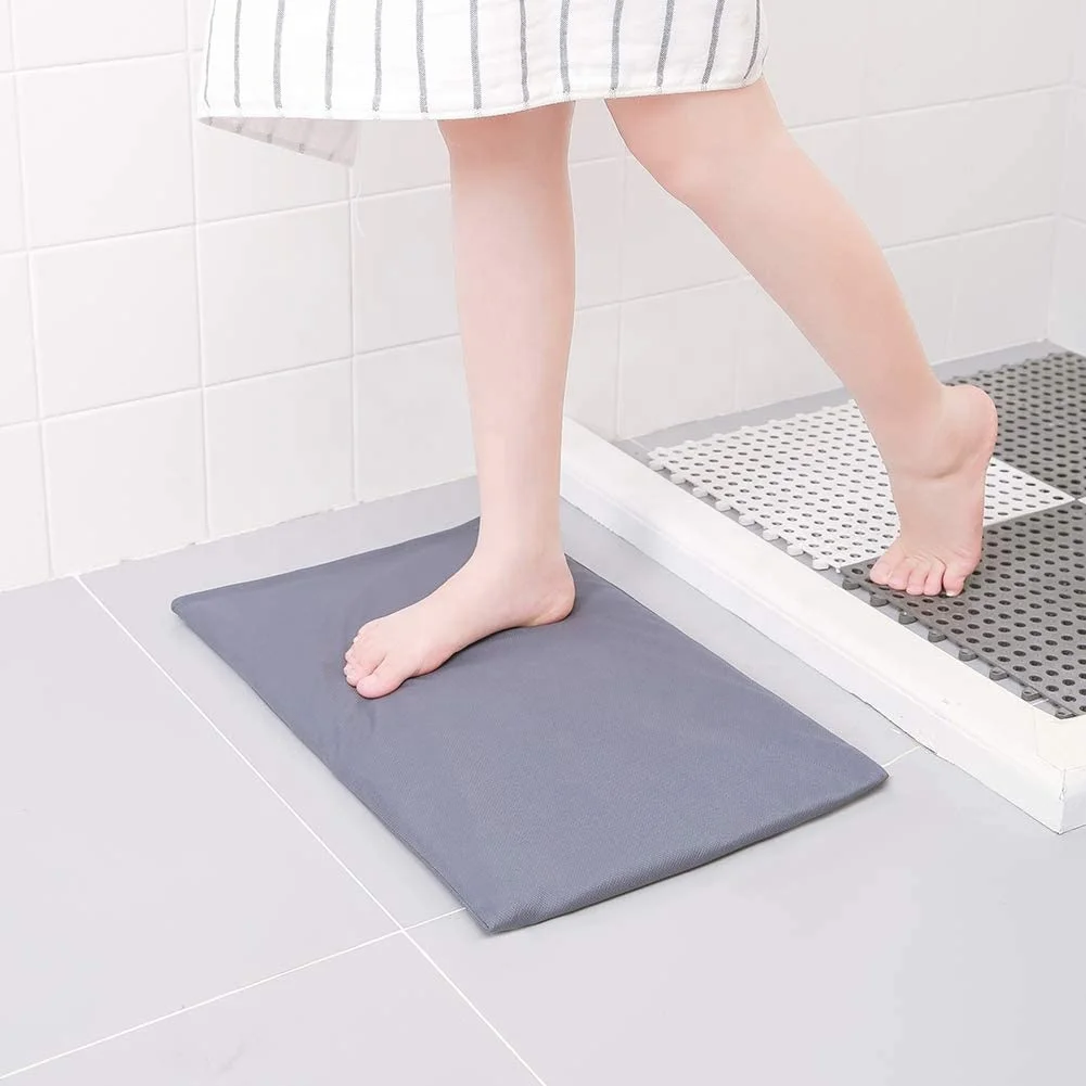 

New arrived water absorbent soft diatomite bath mat non slip diatom mud shower mat soft bath rug hot sale amazon