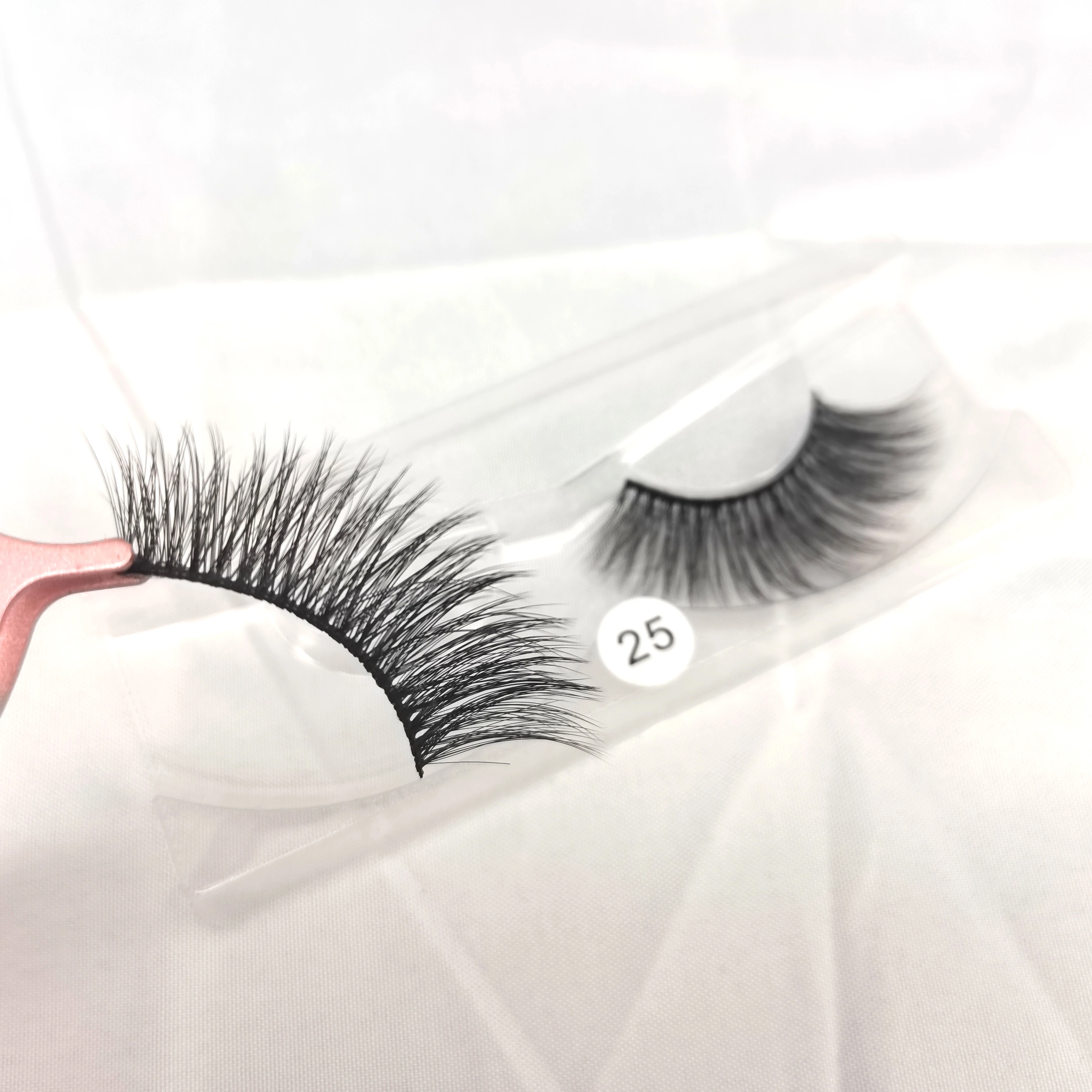 

Wholesale 3D Faux Mink Lashes Natural Silk Eyelashes Eyelash Packaging Custom Private Label, Natural black