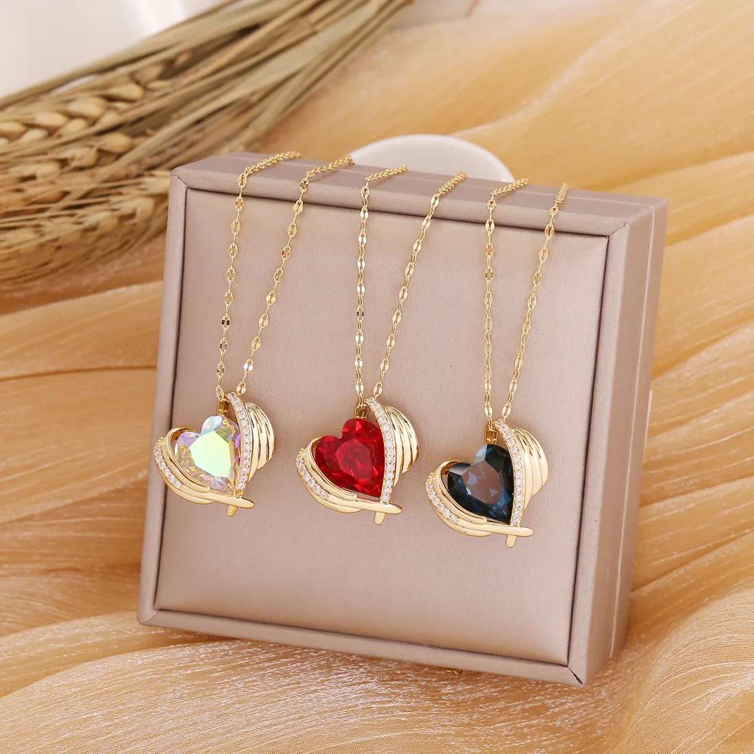 

Vershal B274 Korean 18k Gold Plated Luxury Ins Fashion Heart Pendant Necklace For Women Jewelry