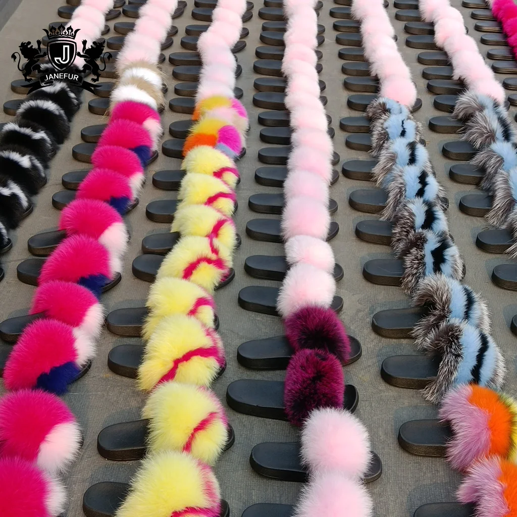 

Custom multicolor fox fur slippers summer fluffy shoes flats big rainbow sandals fur slides for women