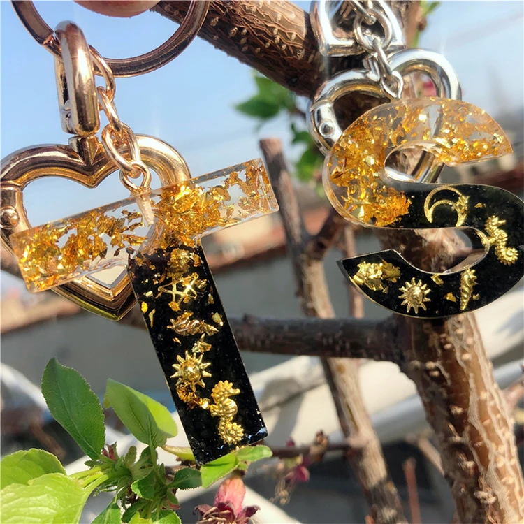 Wholesale Custom Fashion Initial Resin Letter Pom Pom Puff Ball