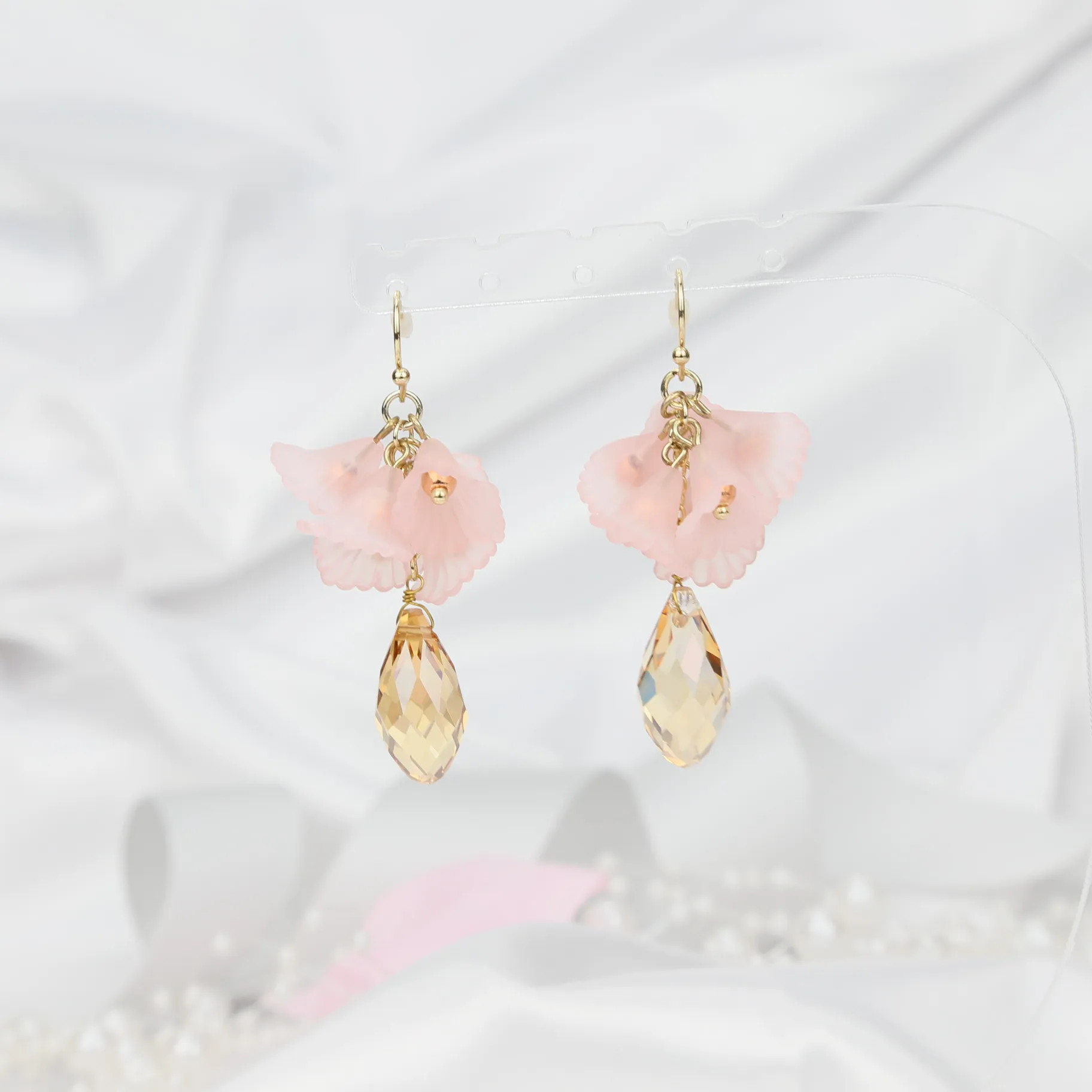 

High Quality colorful petal shapes acrylic earrings water drop pendant earrings gemstone jewelry