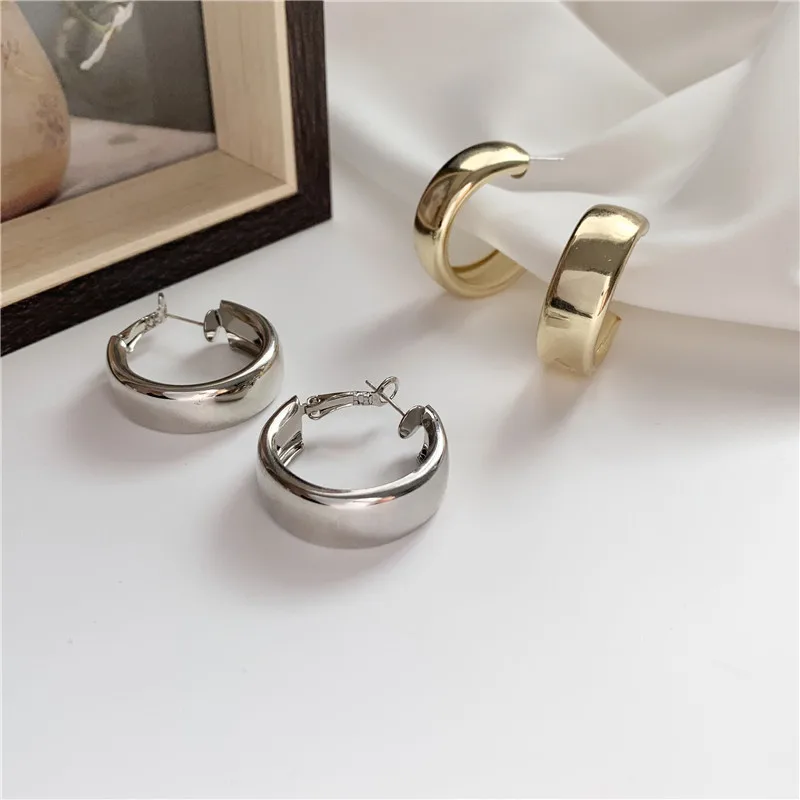 

European Minimalist Gold Silver Large Circle Hoop Earrings S925 Hollow Round Earring For Girls