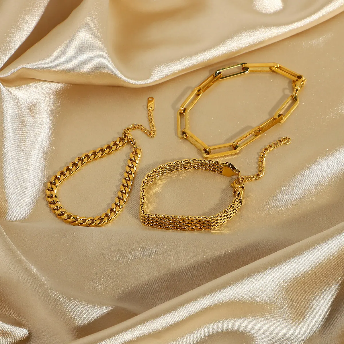 

2021 Fashion Charm Bracelets & Bangles Women Jewelry Designer 18k Gold Plated Stainless Steel Bracelet, Siver,steel corol, gold, rose gold,customized