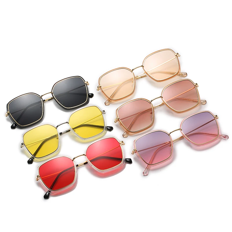 

Wholesale Newest fashion luxury women sun glasses square mental frame sunglasses, Custom colors