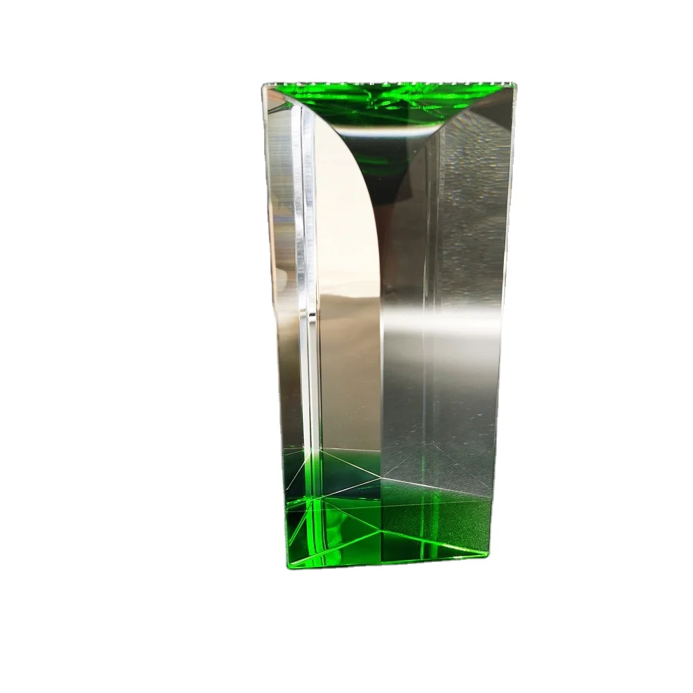 

2020 Green prism crystal trophy awards, Clear