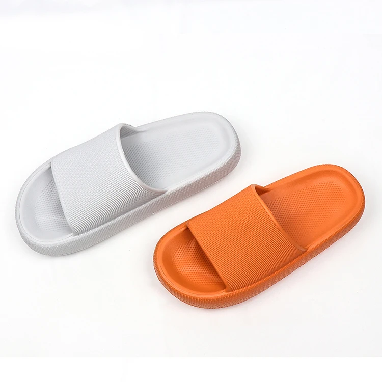 trendy mens slippers 2020