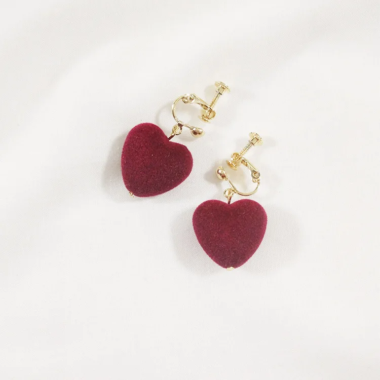

JUHU Explosive Japanese girls wild sweet love geometric hair ball velvet earrings ear clips wholesale, Red