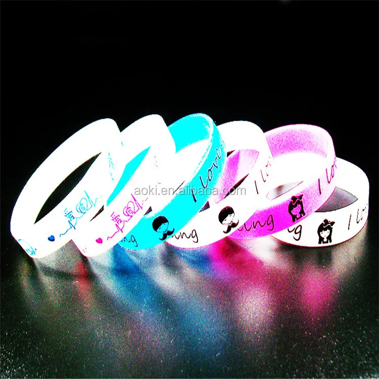 Wristband_013.jpg