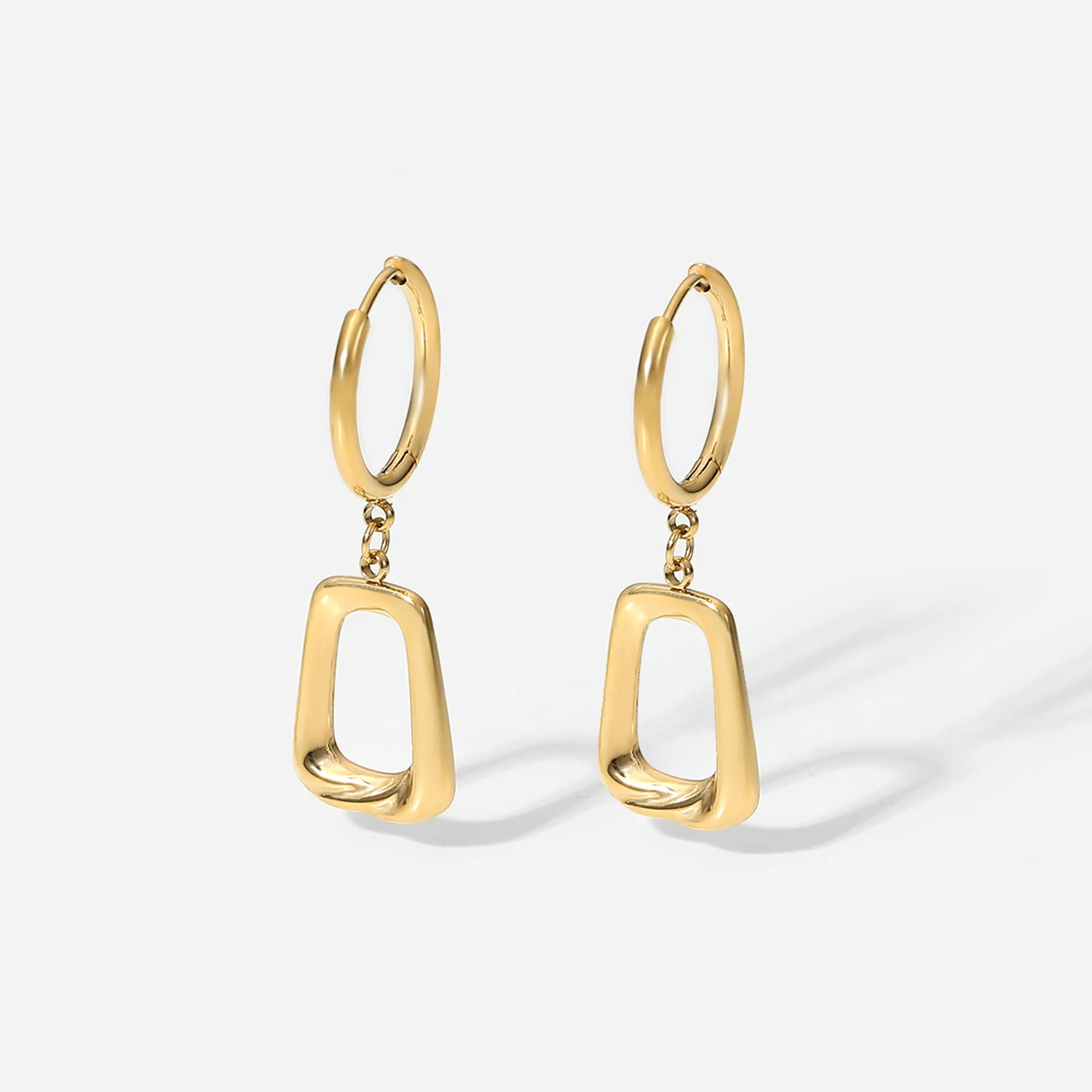 

Anti-tarnish Stainless Steel Plated 14K Gold Hoop Earrings Irregular Hollow Square Geometric Pendant Earrings For Women