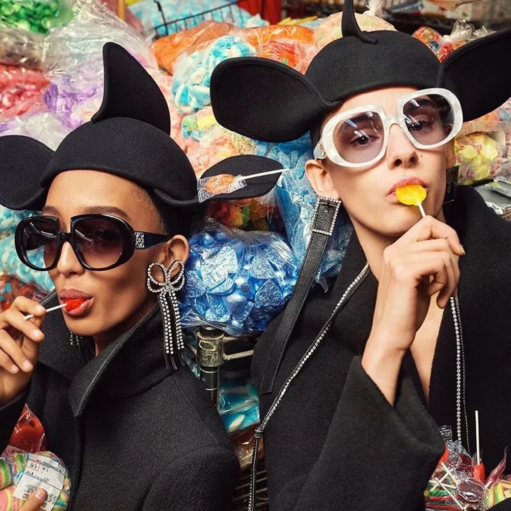 

OOT9080 Trendy Fashion Wide Frame Oversized Glasses Shades Sunglasses
