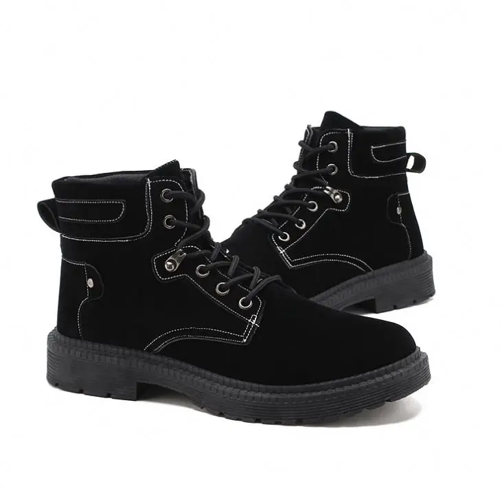 

Low gothic leather Boots, Yellow