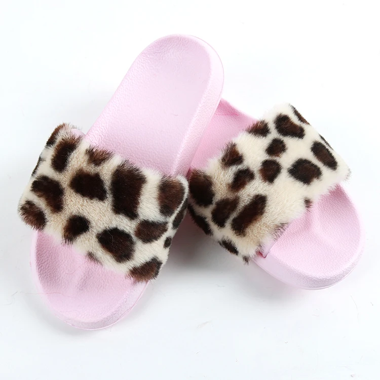 

Comfortable Pink Leopard Thick Sole Flat Ladies 2021 Fur Slippers Wholesale Over Sized Fux Fur Slides, Custom color