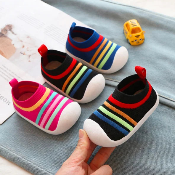 

2021 breathable 1-3 years soft sole mesh upper toddler baby unisex prewalker boys and girls first walk small baby shoes