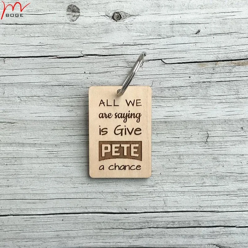   Personalized Engraved  wood wedding favors heart keychain wedding favour gift heart keychain