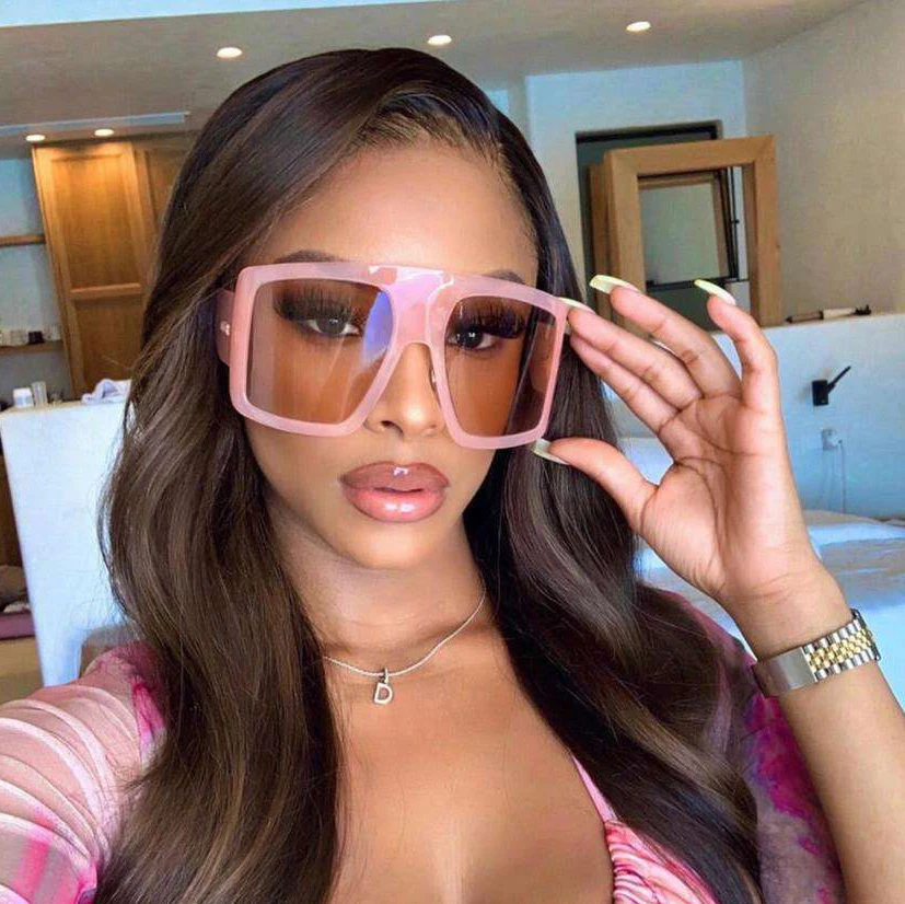 

Custom Wholesale 2021 Lentes De Sol luxury Vintage Square Plastic Frame Clear women Oversized Sunglasses