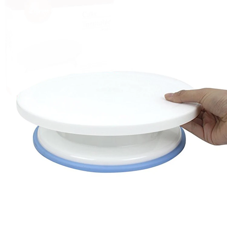 

Bakeware Tools Set Non-slip Plastic Bottom Decorating Scraper Fondant Cake Stand Turntable, White