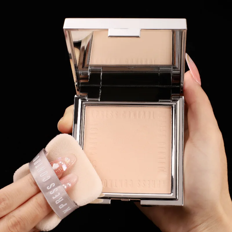 

2021 Facial Makeup Honey Powder Waterproof Concealer Oil Control Fog Matte Pressed Powder With Mirror