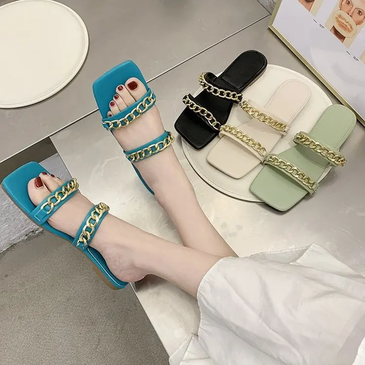 

Spot wholesale slides 2021 summer new dress shoes metal chain design sandals simple Beach Women's slippers