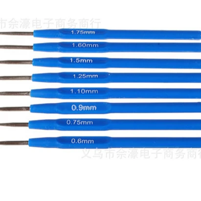

Blue plastic handle metal crochet / plated steel lace needle / iron lace needle / braiding tool, As the picture