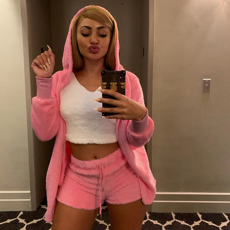 

2020 new arrivals autumn designs women two pieces long sleeve hooded top with casual short pants set