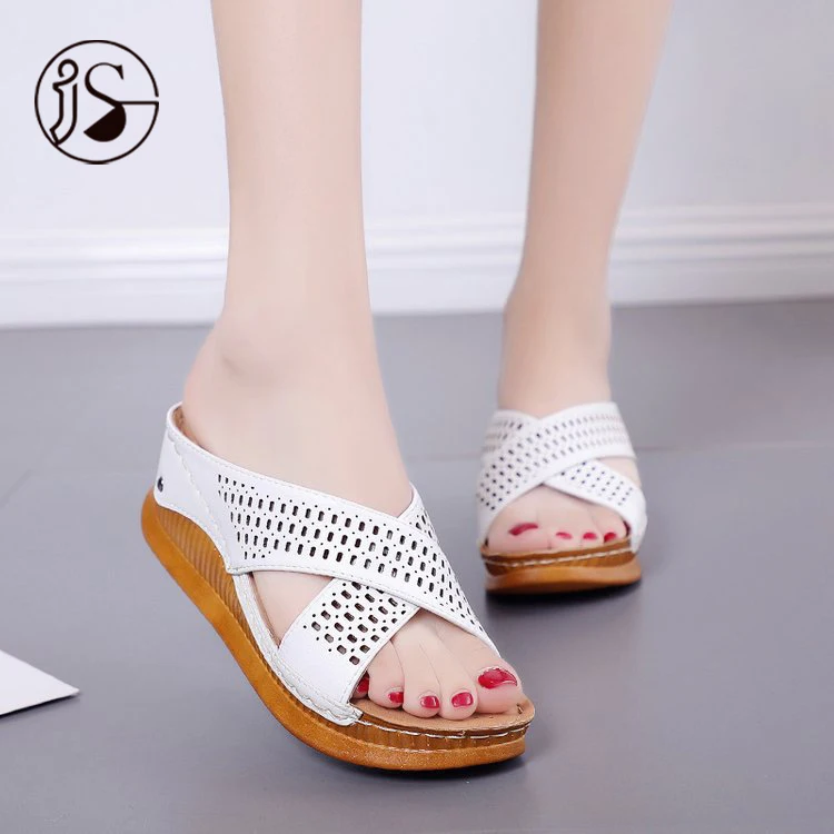 

Fashion 2021 Ladies' summer thick soled Roman style slippers Cross strap slippers Comfy wedge heels lady slippers, Picture