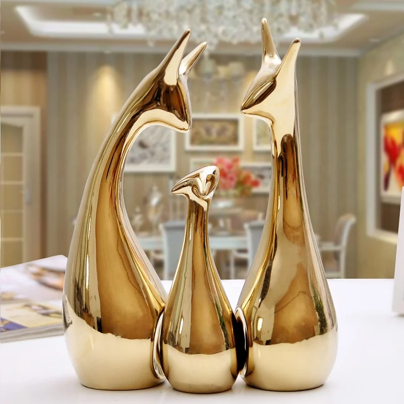 Luxury Electroplated Gold Silver Color Nordic Ornaments Home Decoration Resin Deer Families Crafts For Home Decor