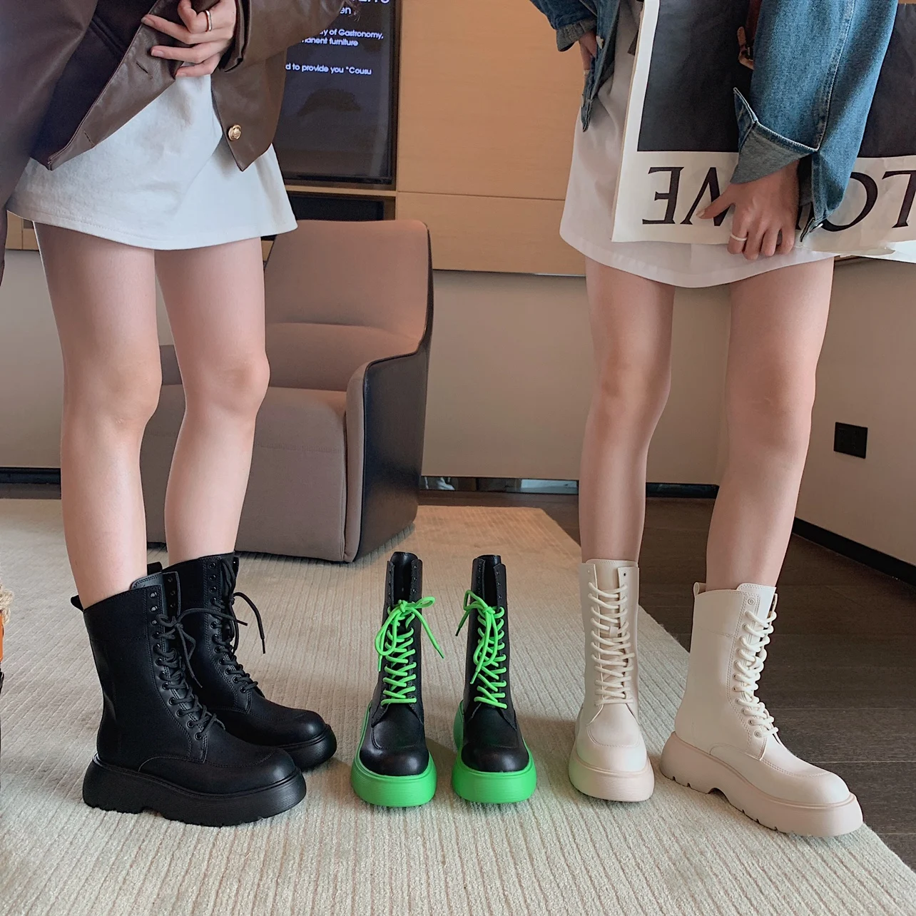 

2022 autumn winter luxury designer women genuine leather platform ankle boots laced up moto middle booties punk street zip shoes