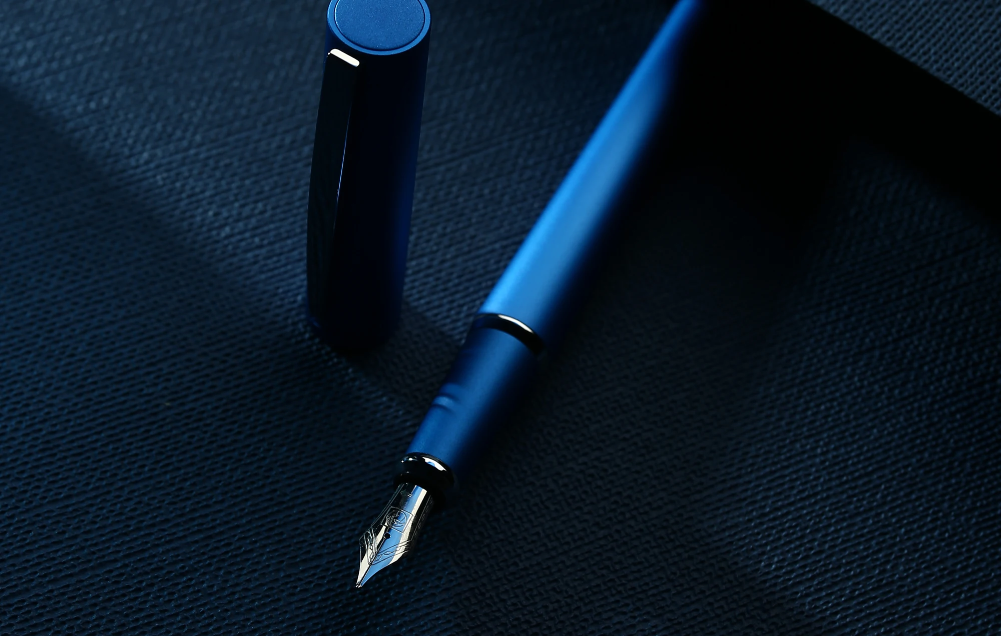 20180730-blue.jpg