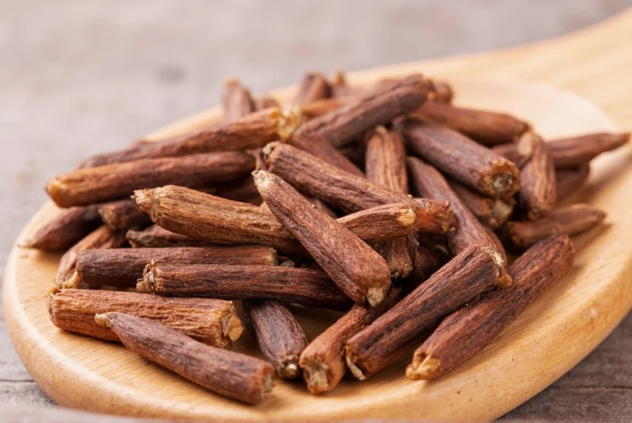 Chewing Cloves Benefits: Science-Backed Oral Health Effects