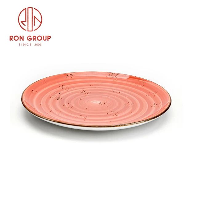 Wholesale cafe porcelain dinner plates round flat dishes ceramic plate for restaurant and bar