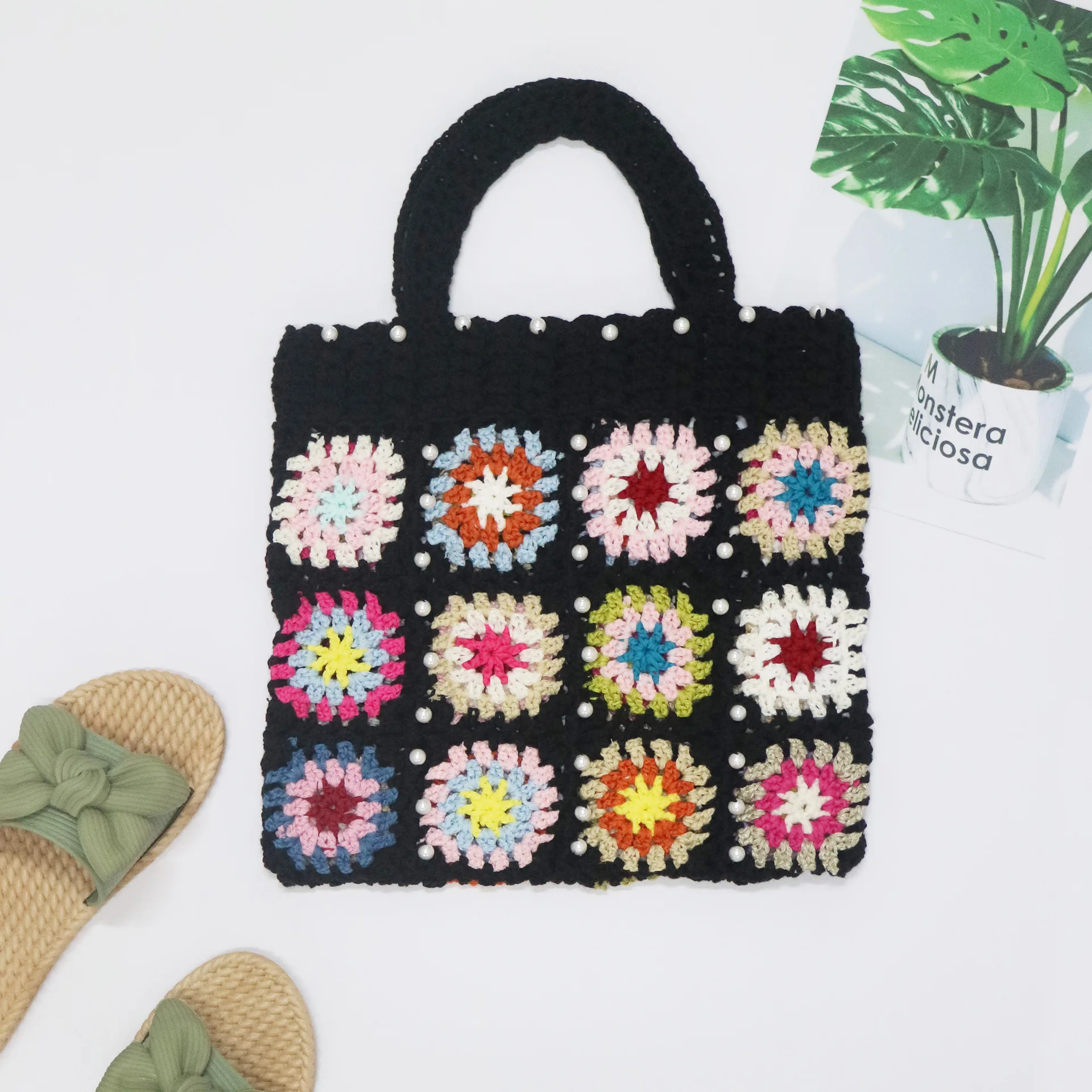 

Factory Supply Women Large Tote Bag Beach Granny Square Crochet Handmade Bag, White, black, beige with random square color