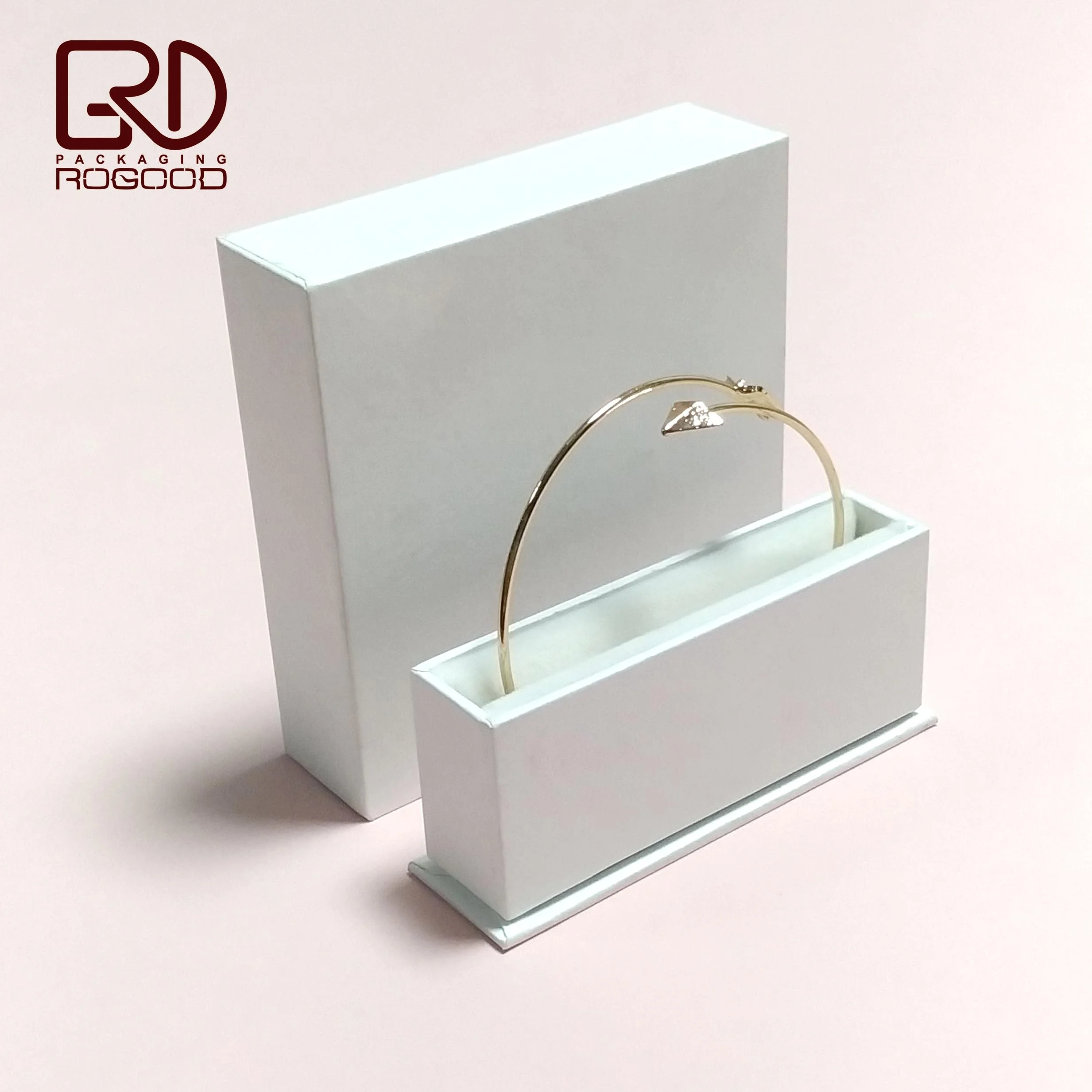 

Slim metal bracelet use square corner Lid and base fancy cardboard paper jewelry packaging box P1301