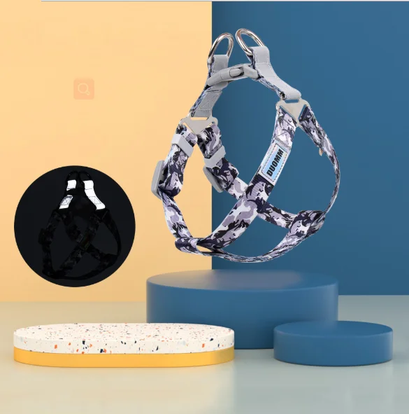 

Wholesale Price Pets Outing Products Dogs Vest-Style Chest Strap Reflective Leashe Set