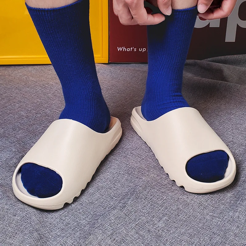 

Coconut Shoes Summer New Trendy Peep-toe Couples Boy and Girl Breathable Soft Beach Slides Yeezy Slippers, Picture showns