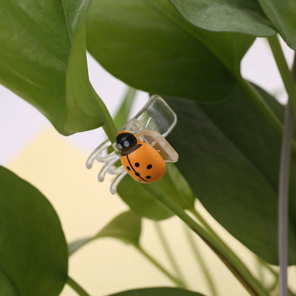 

Cute Ladybug Orchid Clips Garden Flower Cymbidium Clips Plant Stem Support Clips for Supporting Stems Stalks Vines Grow Upright, As photo