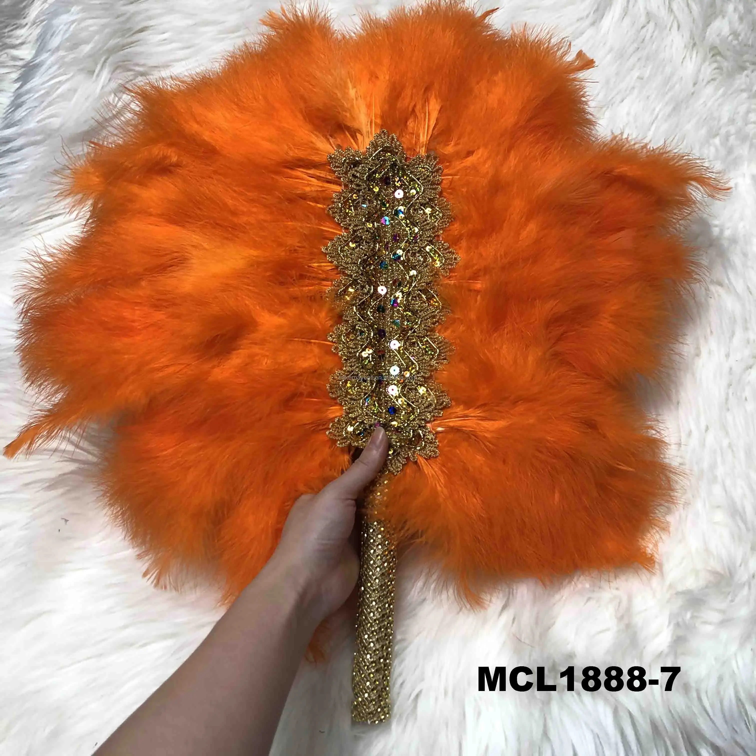 

Mikemaycall New style feather hand fan with plastic staves for performance made in China