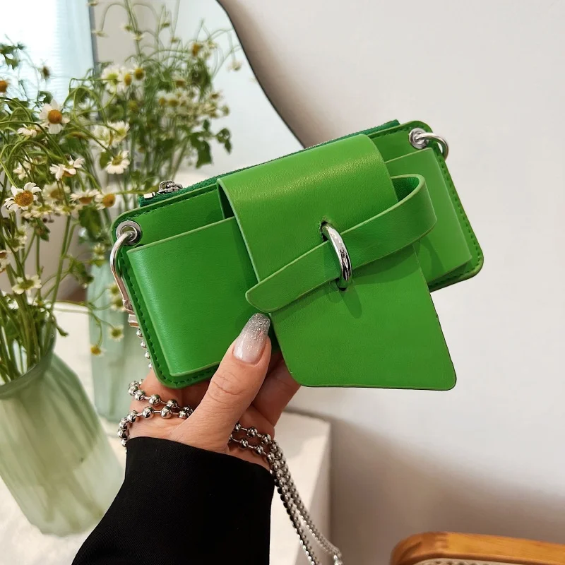 

Hot Wholesale 2022 New Summer Card Purse Drop Shipping Small Jelly Mini Chain Sling Chest Handbag Women Leather Mobile Phone Bag