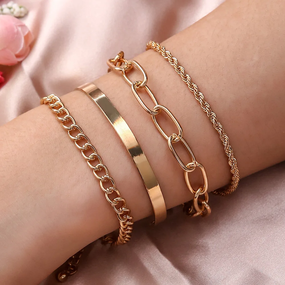 

Gattara 4 pcs/Set New Style Exaggerated Simple Golden Thick Chain Bracelet Fashion Bracelet Women Accessories