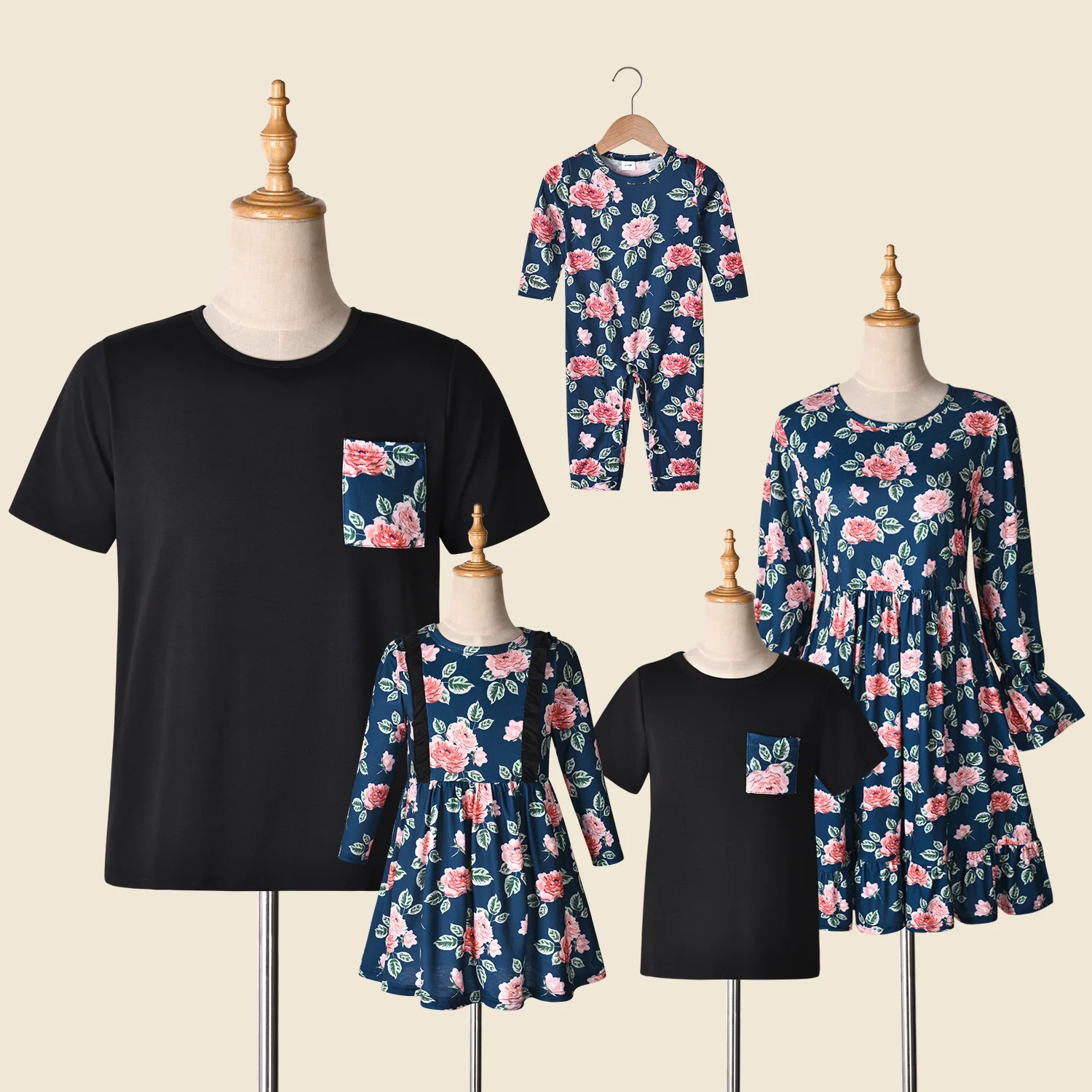 

Wholesale Father Mommy and Me Outfits Tops Mother Daughter Matching Flower Print Tee Family Matching Clothes, As pic