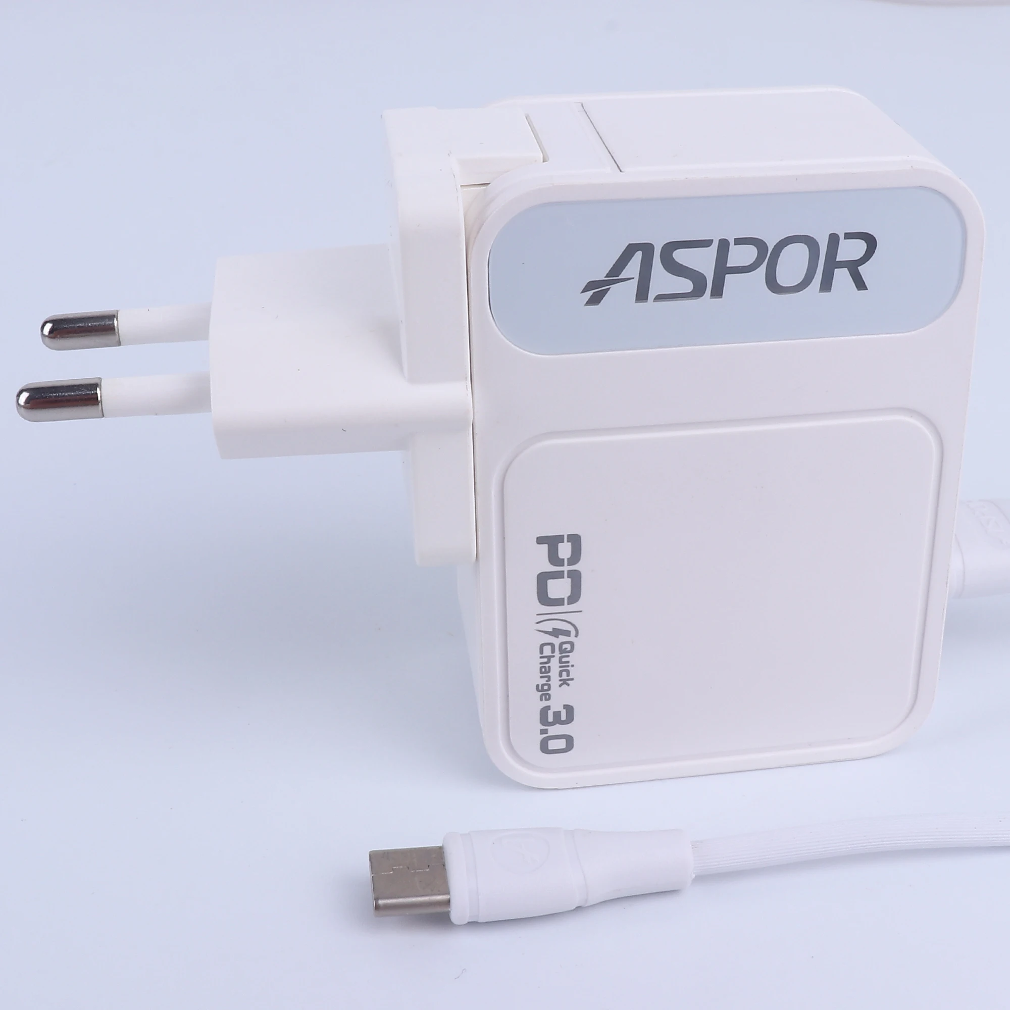

Fast Charger PD 18W+ QC 3.0 IQ 2.4A Output EU PIN with TYPE C Cable 3 USB ASPOR