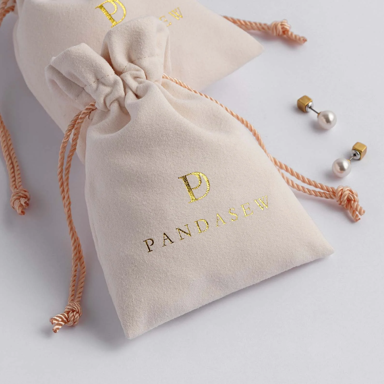 

PandaSew Custom Logo Gold Hot Stamping Gift Package Velvet Pouch Jewelry Bag, Customized color