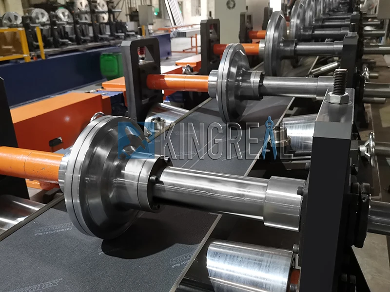 acoustic hanging baffles roll forming machine