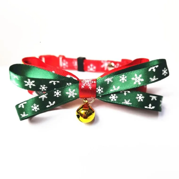 

Wholesale Christmas Design Holiday Style Adjustable Christmas Bow Tie Bell Pet Dog Cat Collar for Dogs and Cats, Red/green